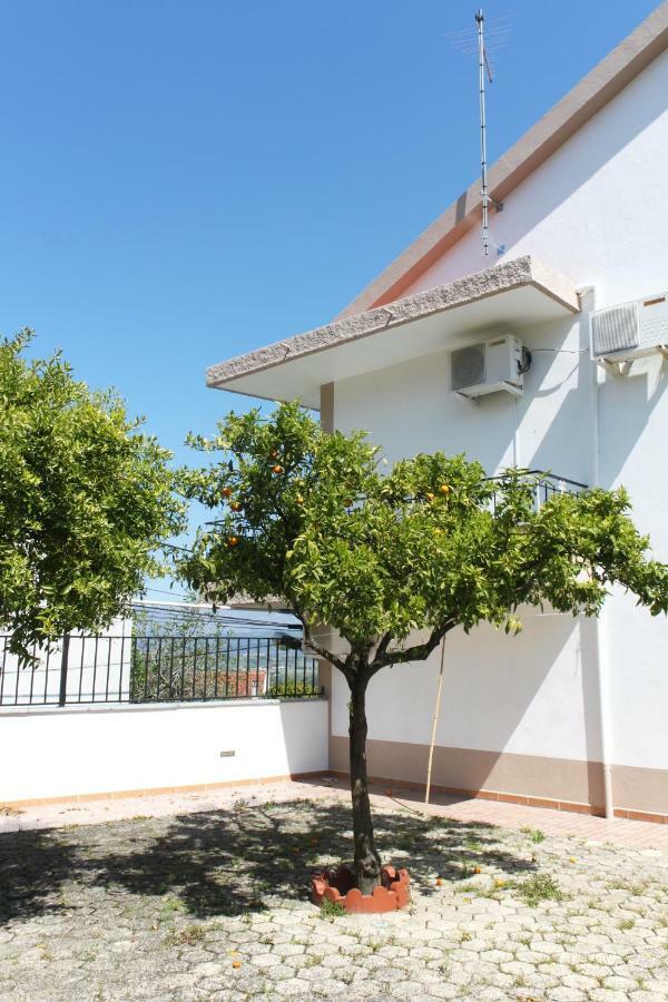 Villa Casa Do Neto Tiago Fundão Esterno foto